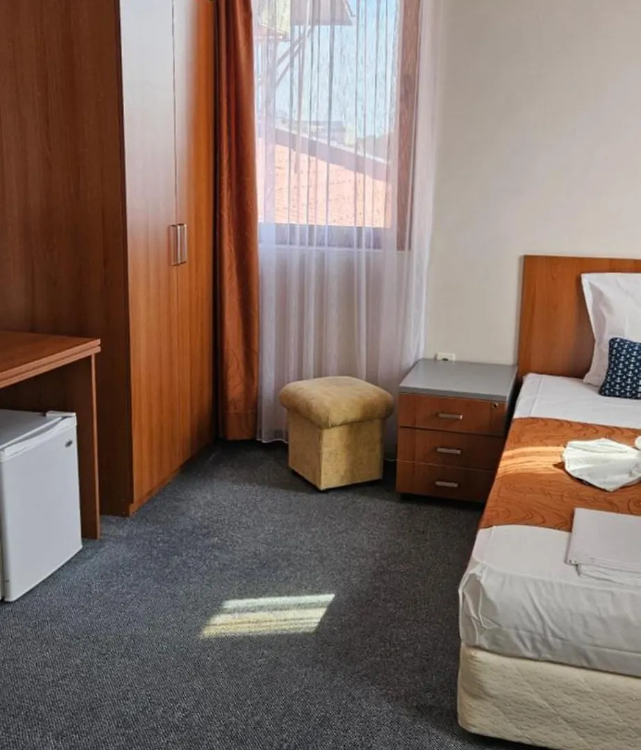 Hotel Liani Солнечный берег