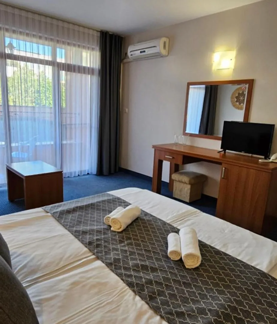 Hotel Liani Slăntjev Brjag 3*,  Bulgarien