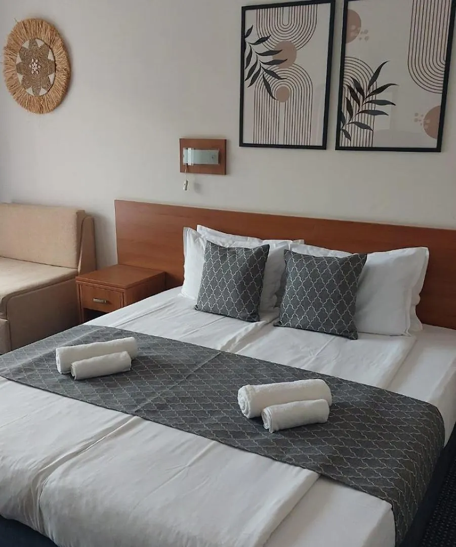 Hotel Liani Slăntjev Brjag