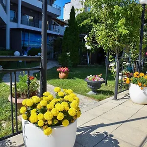 apartments-devora.varna-hotels.com/