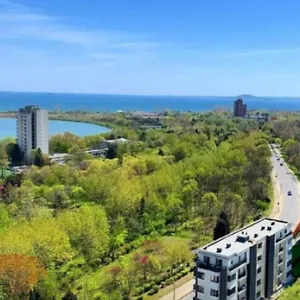 https://studio-betty.varna-hotels.com